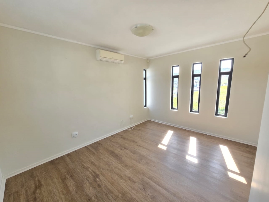 2 Bedroom Property for Sale in Abbotsford Eastern Cape